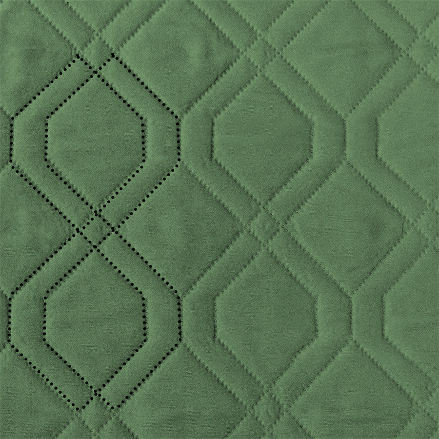 100% Waterproof Quilted Sofa Cover for Dogs