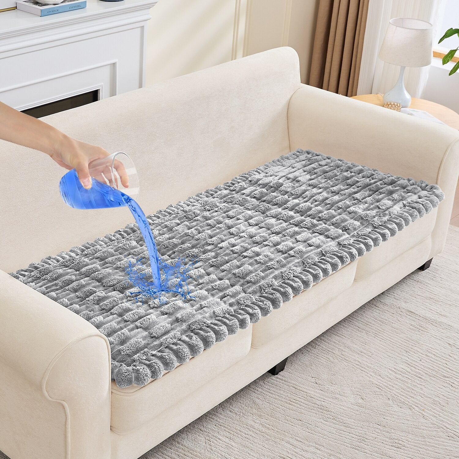 Waterproof Couch Cover for Dogs, Non-Slip Plush Sofa Protector, Fits 1/2/3/4 Seater Couch, Machine Washable, Pet-Friendly Furniture Cover